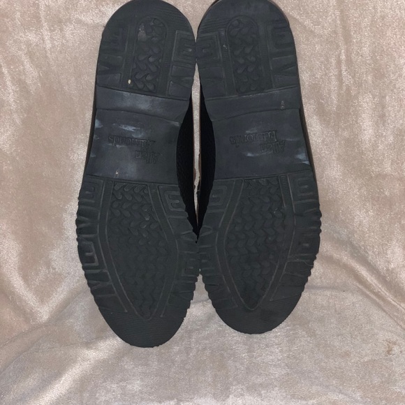 Allen Edmonds Nashua Black and brown shoe - Picture 8 of 8